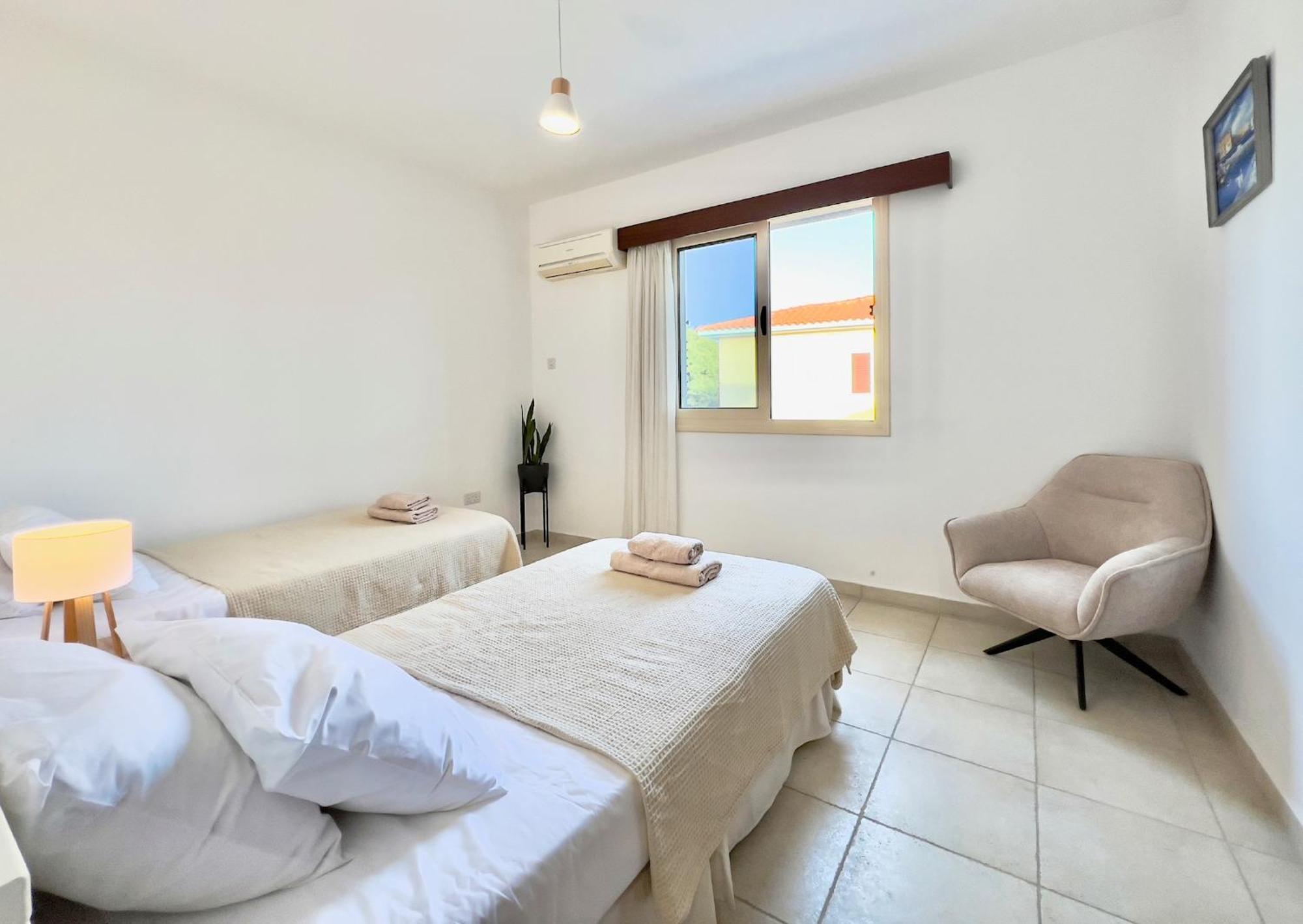 Coral Azure Villa Пафос Екстериор снимка