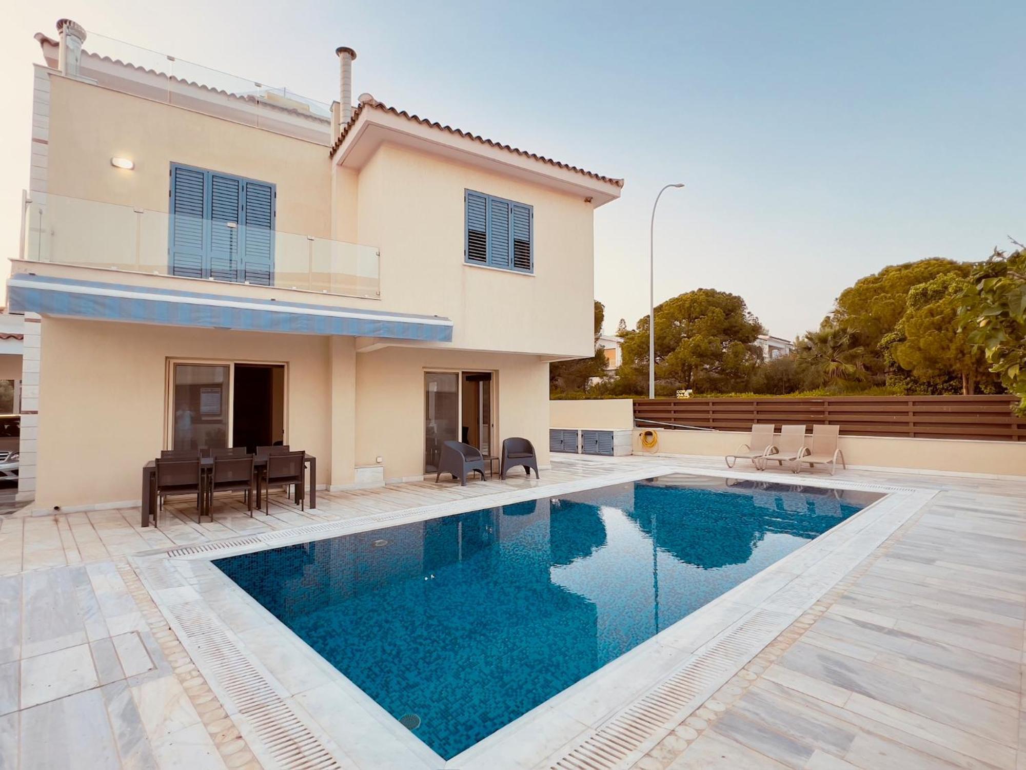 Coral Azure Villa Пафос Екстериор снимка